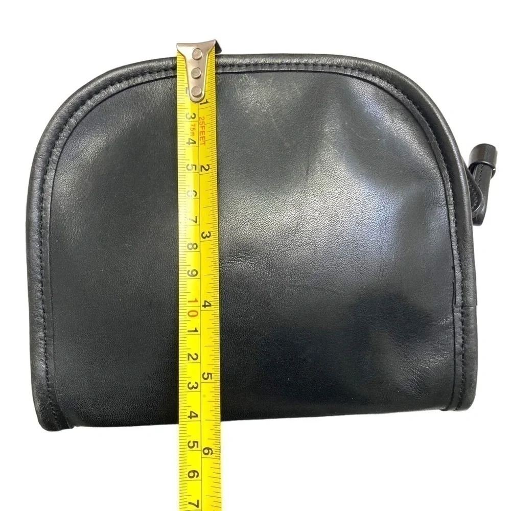 Coach 9017 vintage black leather Abbie crossbody